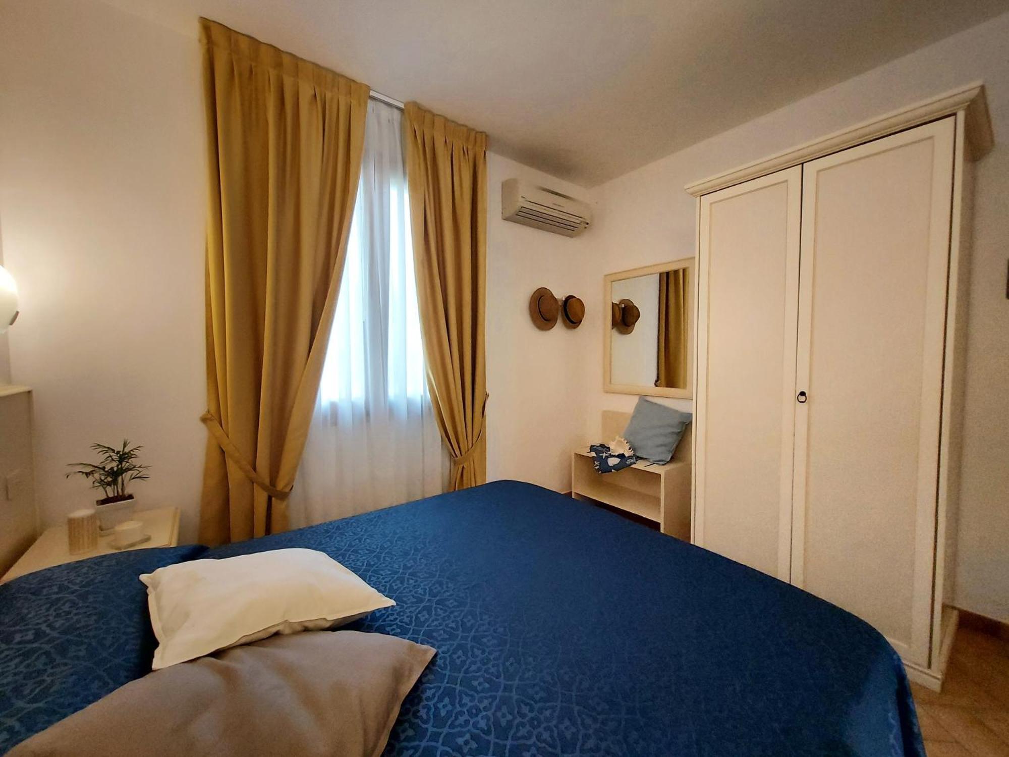 Lido Azzurro Residence Rta カポリーヴェリ 部屋 写真