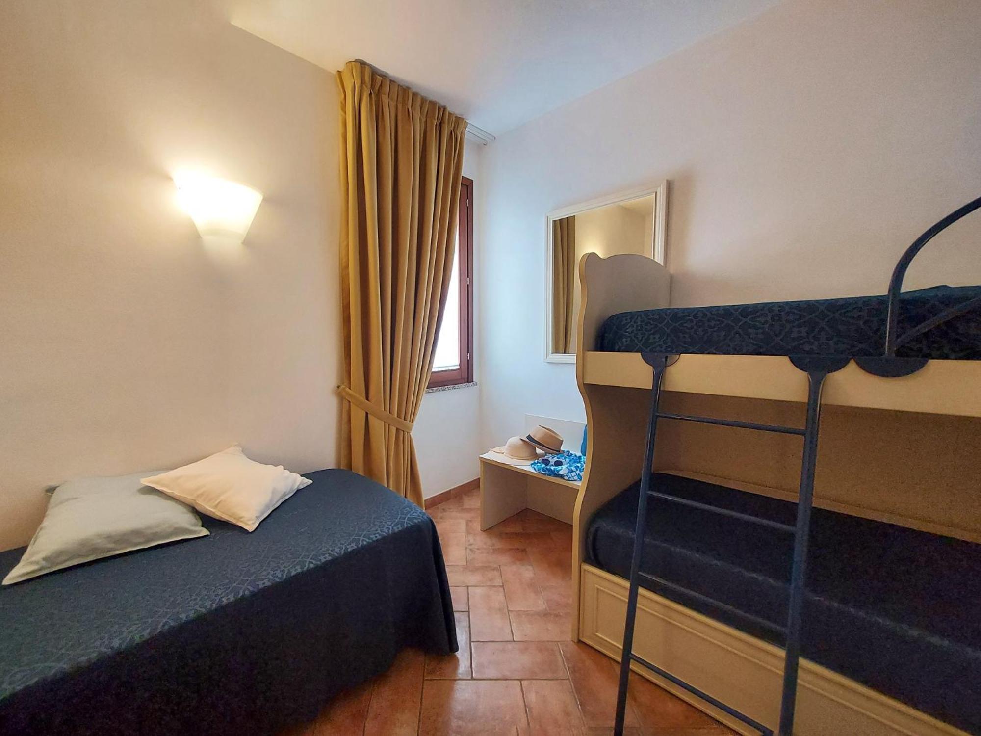 Lido Azzurro Residence Rta カポリーヴェリ 部屋 写真